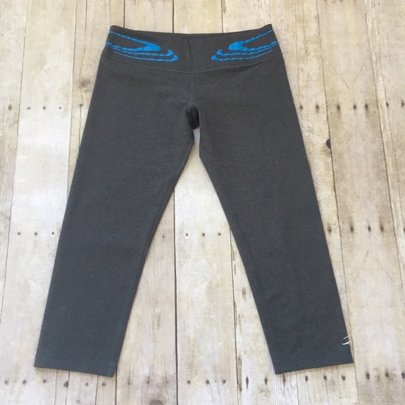 Powerforce Work Out Capris - Picture 1 of 6